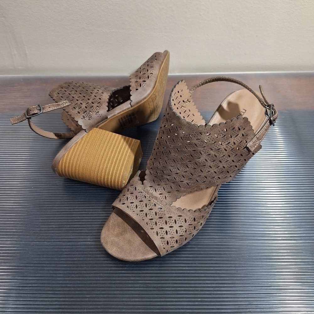 Maurices Taupe Boho Cut Out Scalloped Open Toe Slingback Stacked Heel Sandals - Picture 5 of 16